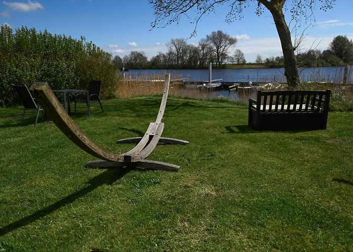 Sleep Space 1 - Tiny Spot Eider * Suderstapel